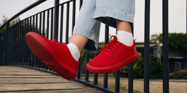 sneakers for women online in pakistan
