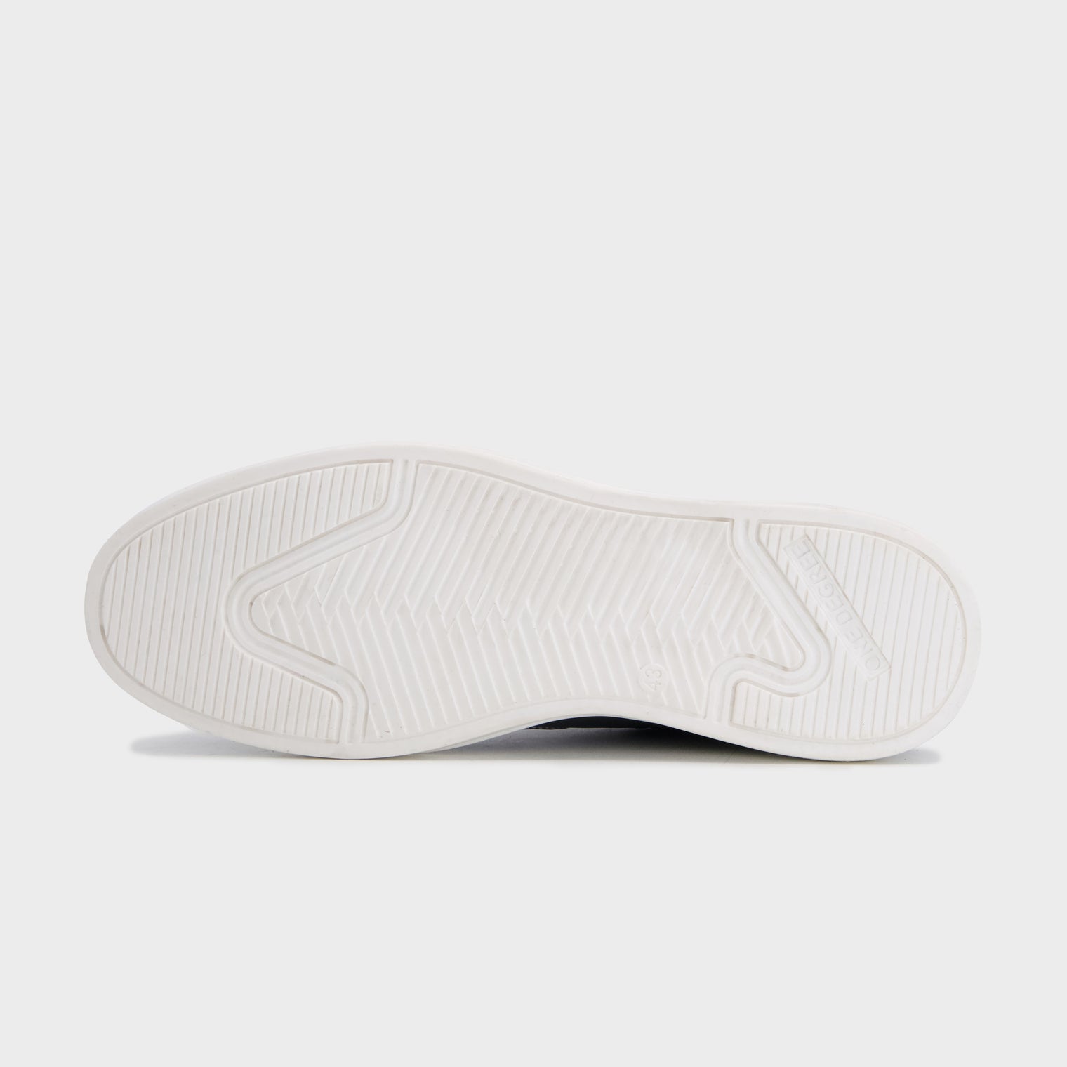 Dark Grey Amplitude Lowease Everyday Trainers