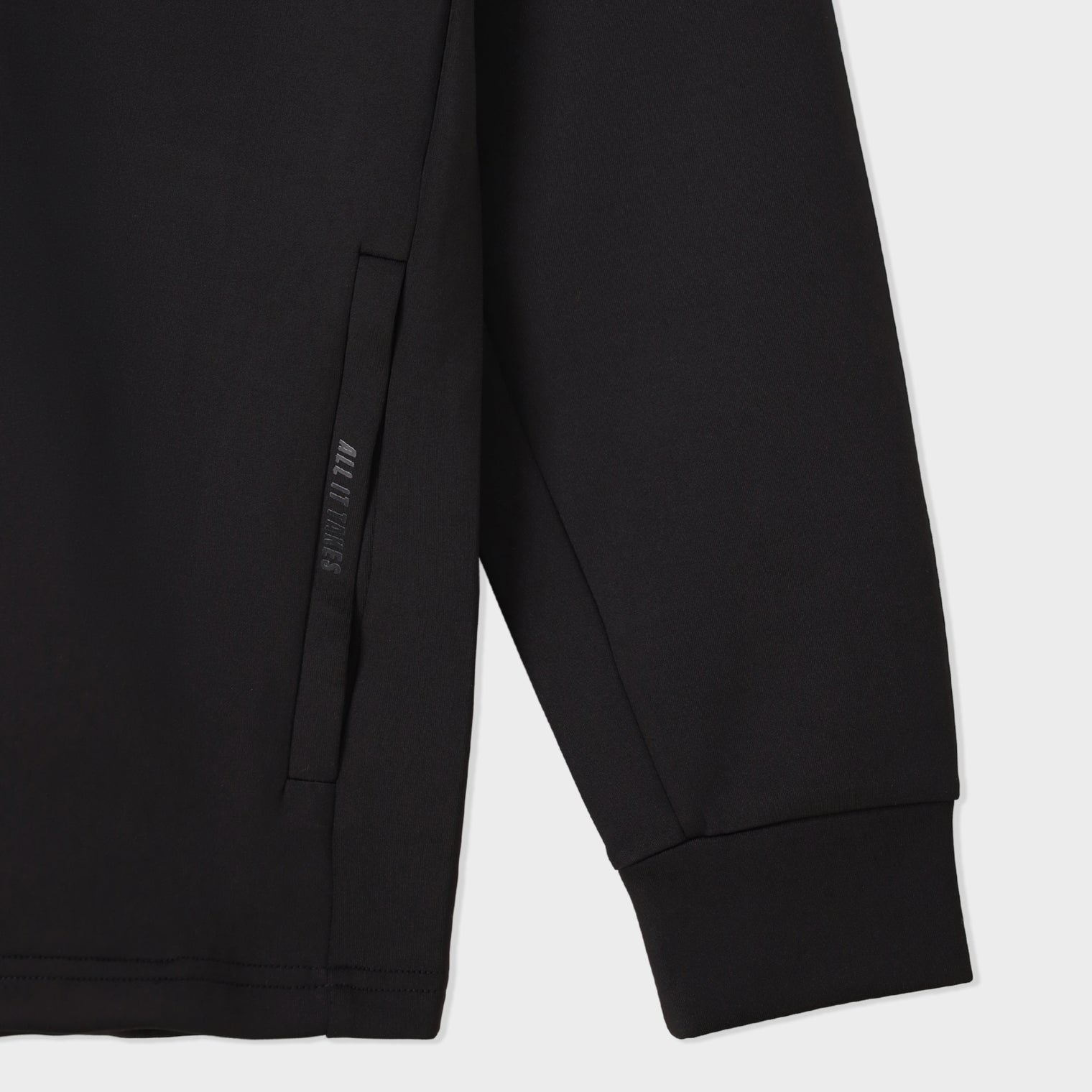 Black Scuba Jumper