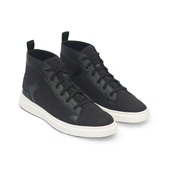 Black & White Amplitude HT Everyday Trainers