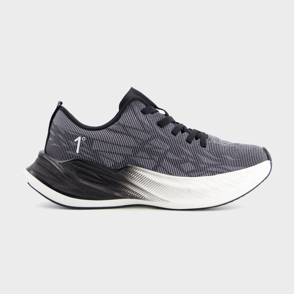 Buy best sneakers shoes for men online from one degree in pakistan