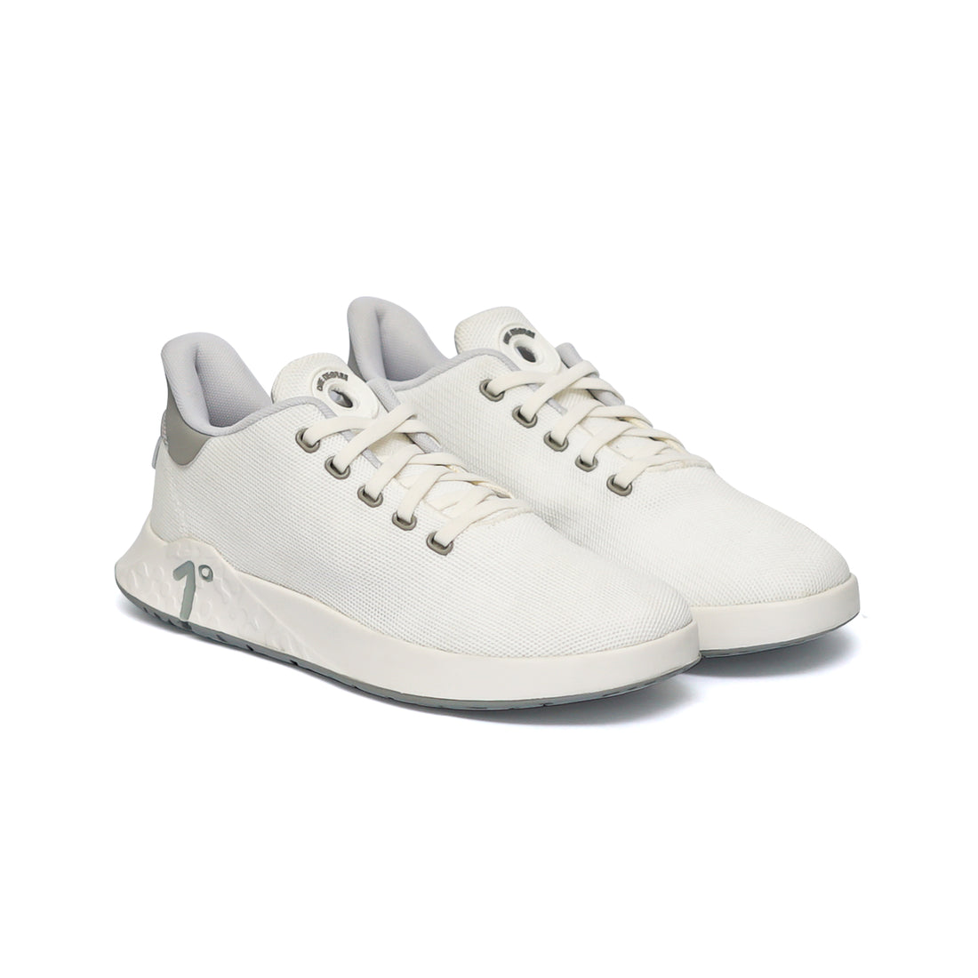 best White sneakers for men in Pakistan