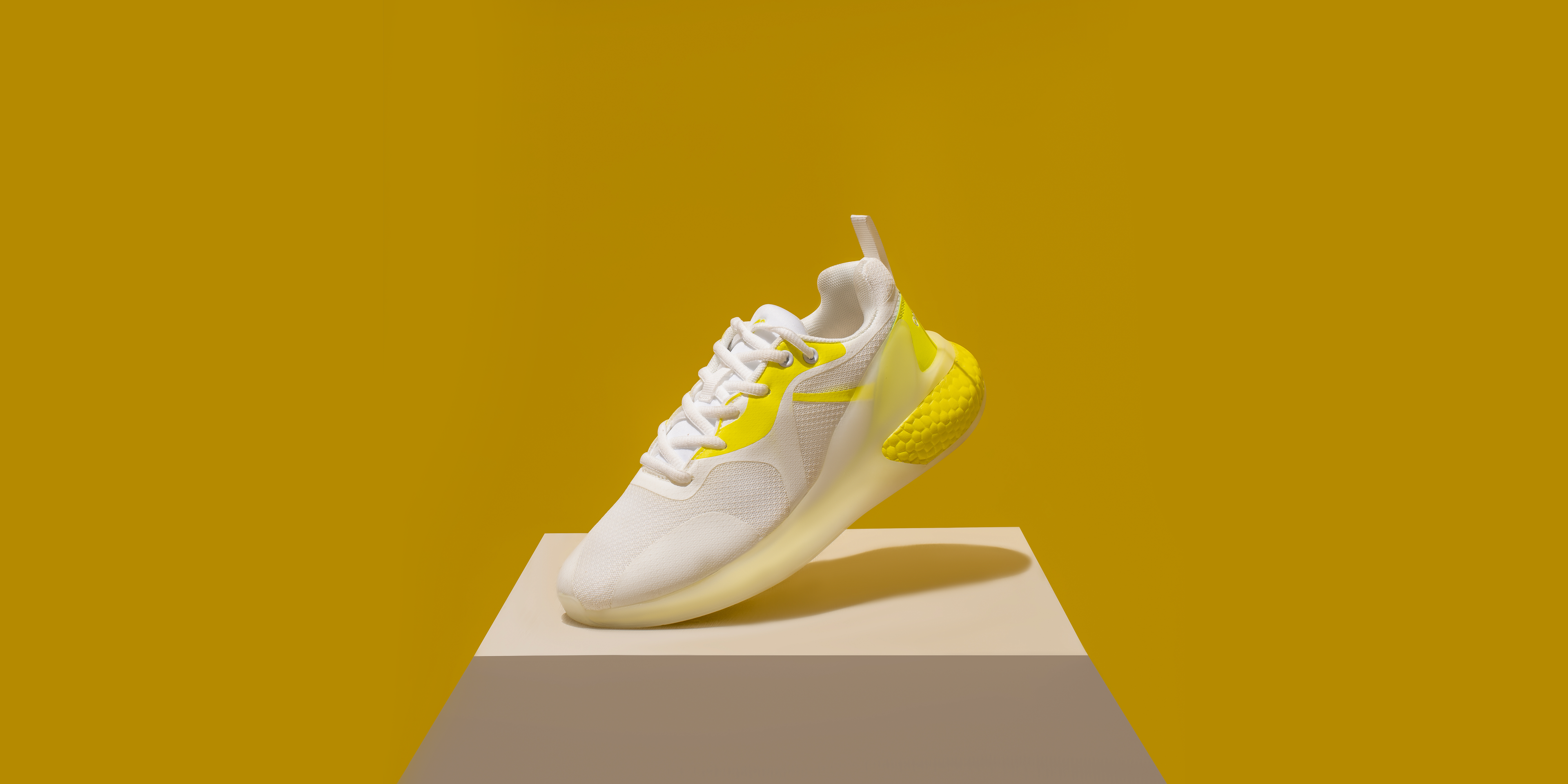 Ladies running shoes online sales